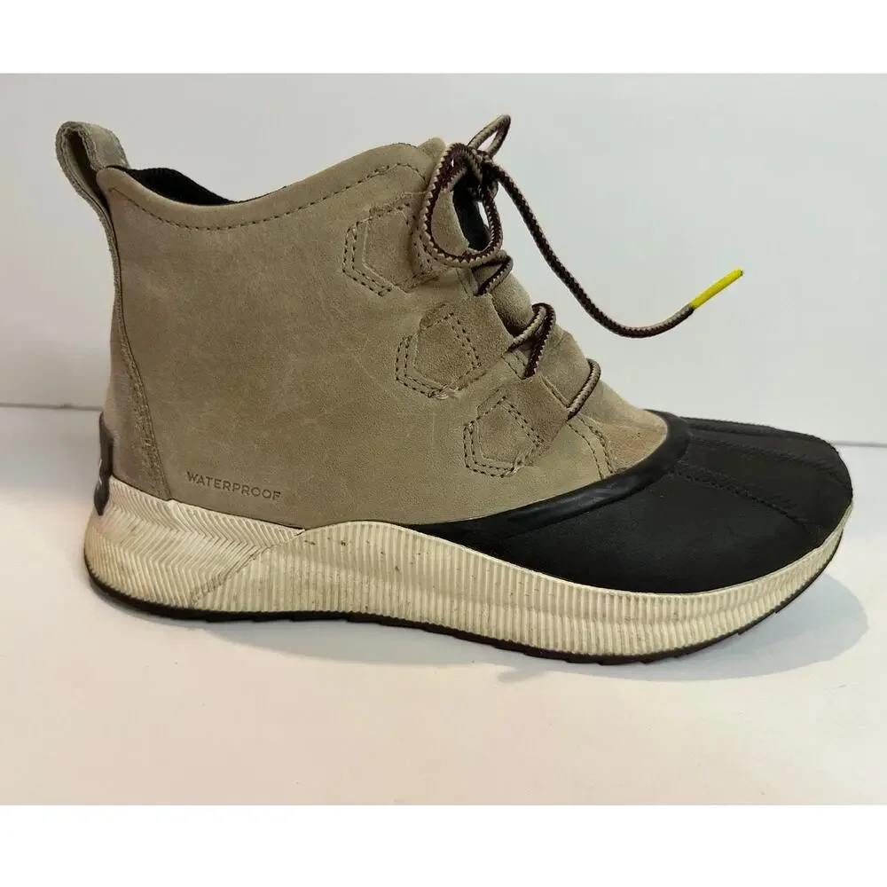 Sorel Out N About III Classic Women’s Waterproof Boots Size 10 Lace Up Duck Boot